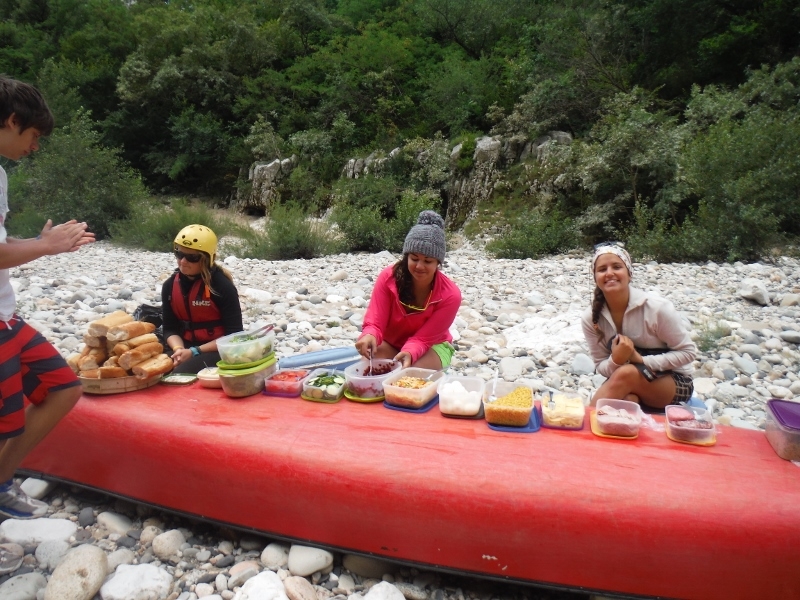 Village Camps International Summer Camp Ard&egrave;che, France 2019-07-26 https://www.villagecamps.com/journals_admin/images/917-35-08,09-07-2014  (800x600) (31).jpg